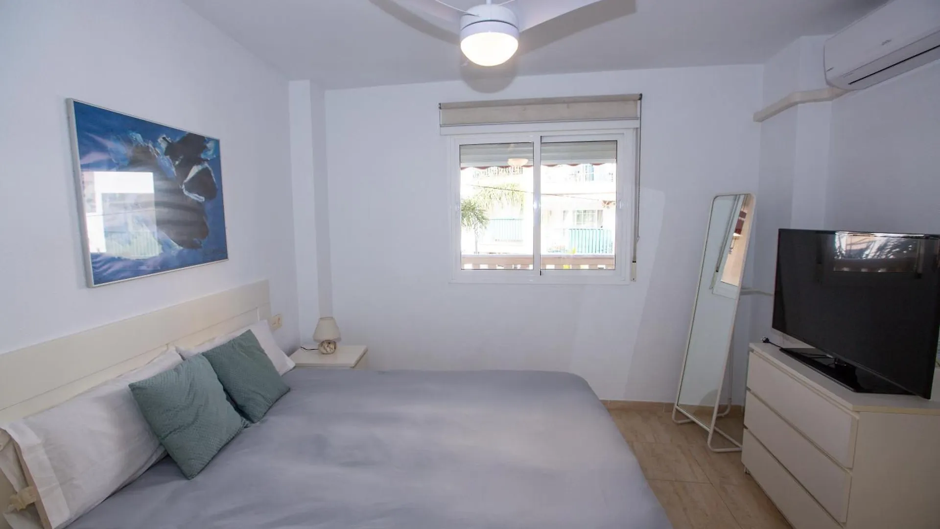 Espectacular Piso En La Herradura, Con Parking Gratis En Julio Y Agosto La Herradura